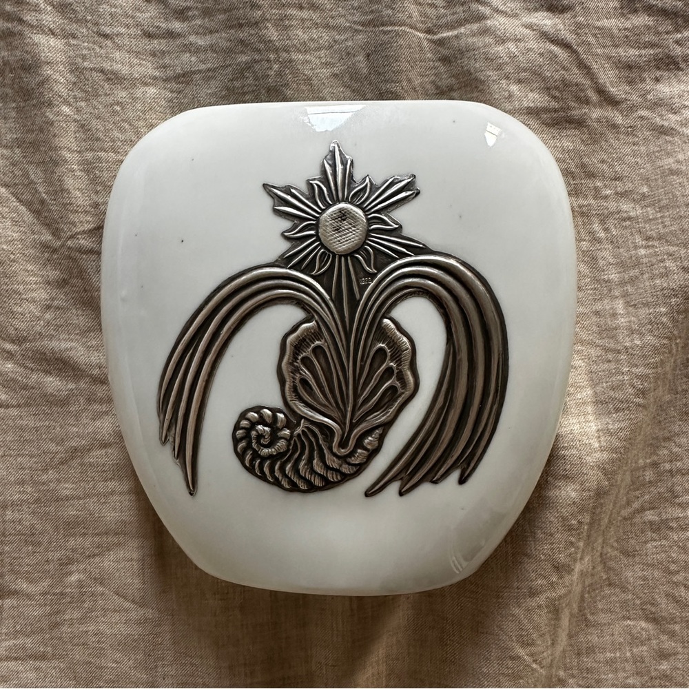 VERGINA Vintage White GREEK VASE EMBELLISHED WITH PURE SILVER Aprox 6” High